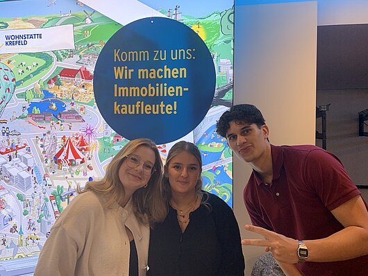 Azubis der Wohnstätte bei der Messe
